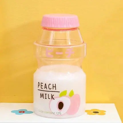 Botella De Agua Kawaii Con Diseño De Leche Afrutada - Tienda Kawaii